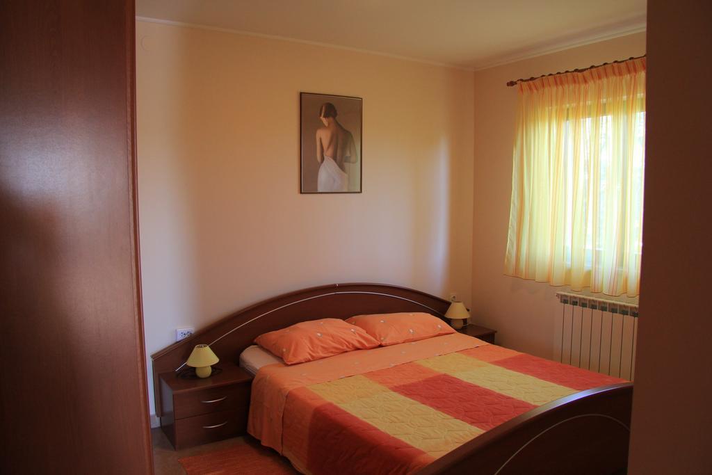 Apartments Jasna Umag Rom bilde